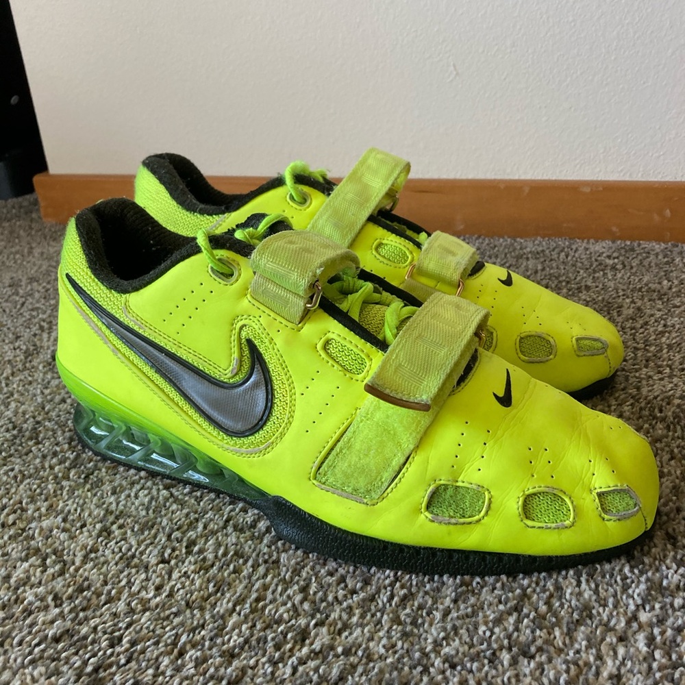 Nike Romaleos 2 Volt Green size 11